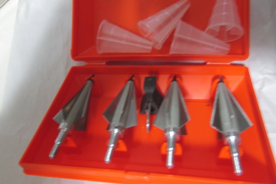 Razorbak5/Razorback 5 complete broadheads 142 grains - 5 blade ...