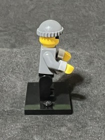 LEGO Burglar Minifigure from CITY Police Headquarters cty0358 A4
