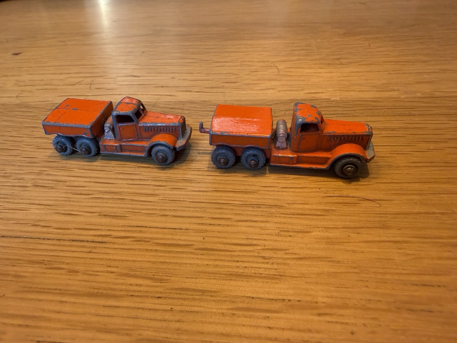 Matchbox 15a, Diamond T Prime Mover - Free Price Guide & Review