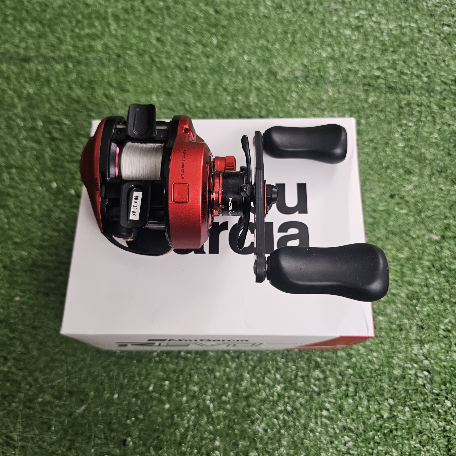Abu Garcia Revo Rocket 10.1:1 Right Hand Casting Reel REVO5R