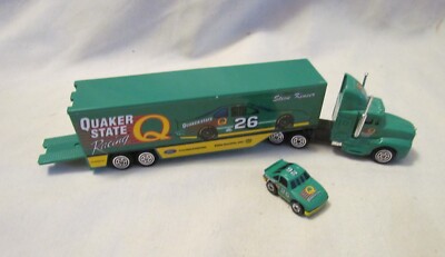 Racing Champions Micro Team Transport Nascar #26 Quaker State