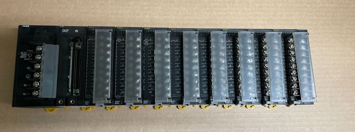 Omron CJ1W-PA202, II101, ID211, OC211, OC201, ID211, ID211,OC211