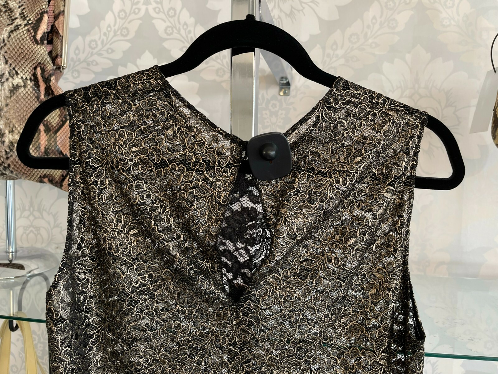 Top senza maniche SAINT LAURENT nero oro misto viscosa seta trasparente pizzo taglia 44 $995