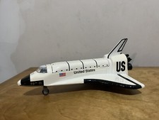 Playmaker Toys NASA US White Space Shuttle Diecast pullback Rocket Figure