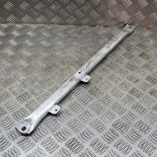 BMW X3 F25 Querstrebe vorne links Domstrebe 7210319 2.0 Diesel 110kw 2014
