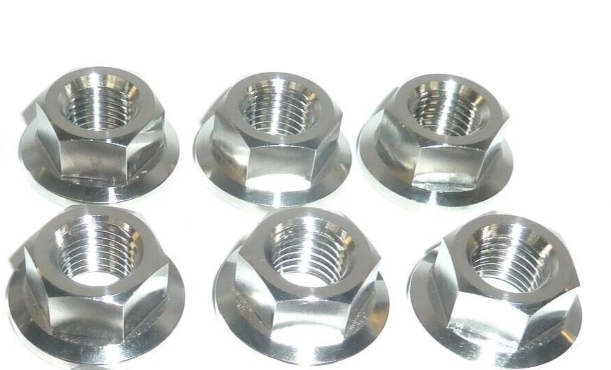 Husqvarna SMR 630 2011 TITANIO GR5 PIÑÓN TRASERO KIT 6 TUERCAS M8 SIN ÓXIDO Foto 4 de 4