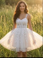 White Lace Tulle Wedding Dress Sleeveless Spaghetti Straps A-Line Knee-Length