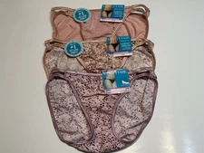 NWT Vanity Fair Illumination String Bikini 18108 3 PAIRS  Size 6 M