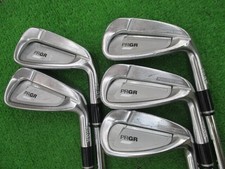 PRGR 02 Irons 6-9,Pw 5Clubs /NS PRO 950GH neo/Flex:Stiff/ Iron set