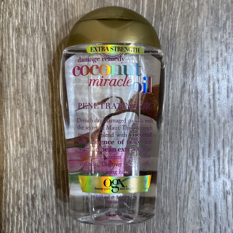 OGX Extra Strength Damage Remedy + Coconut Miracle Oil Penetrating Hair Oil 3.3