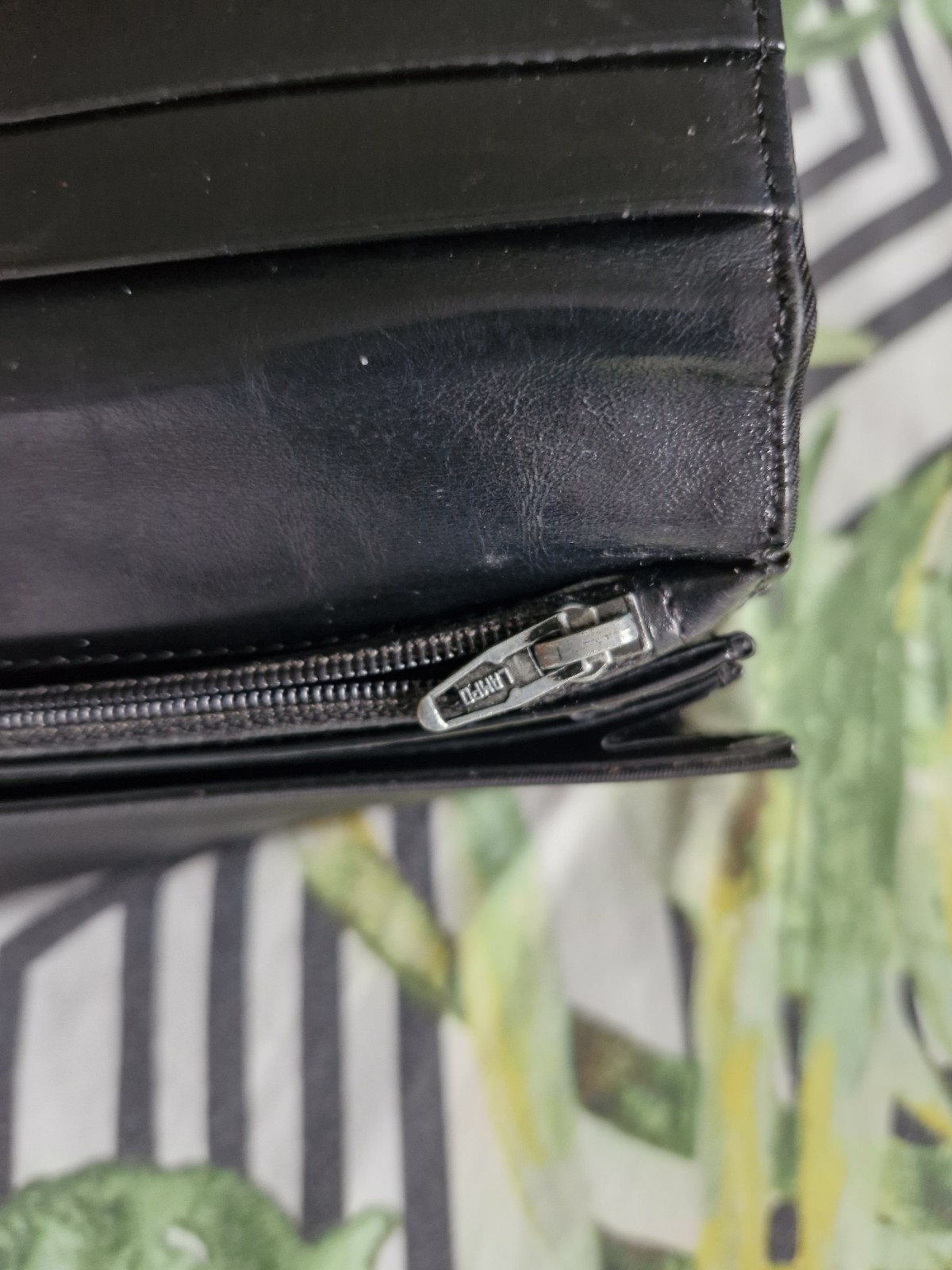Vintage Black Prada Tessuto Nylon Wallet RRP £400 image 4