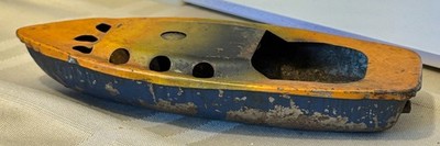 Vintage Steam Powered 'Pop Pop' or 'Put Put' Tin Toy Boat