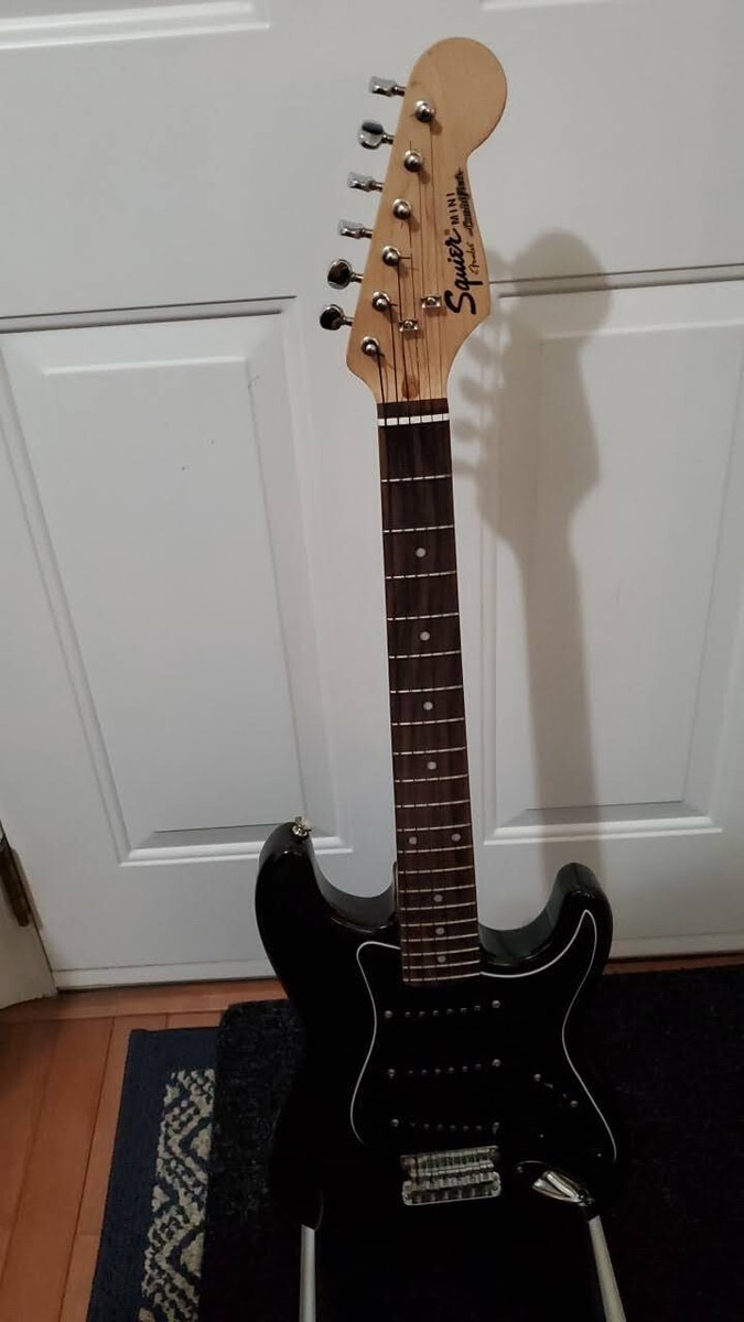 Cashified~ Fender Squier Mini Stratocaster with Bridge