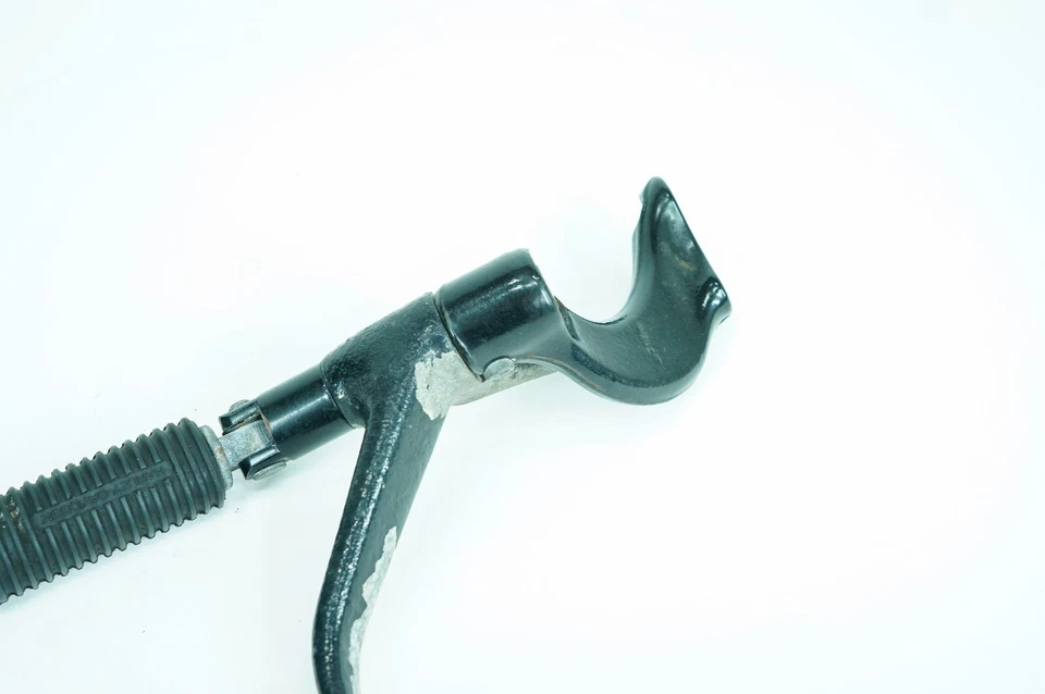 08 Harley Sportster Nightster reposapiés derecho piloto estribo pelado 1332 Foto 2 de 4