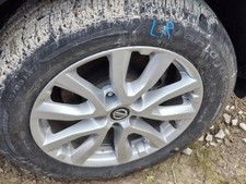 Used Wheel fits: 2022 Nissan Rogue sport 17x7 alloy 10 spoke Grade A