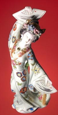 Vintage Japanese Geisha Porcelain Figurine Hand Painted Gold Gilt Statue 1950s