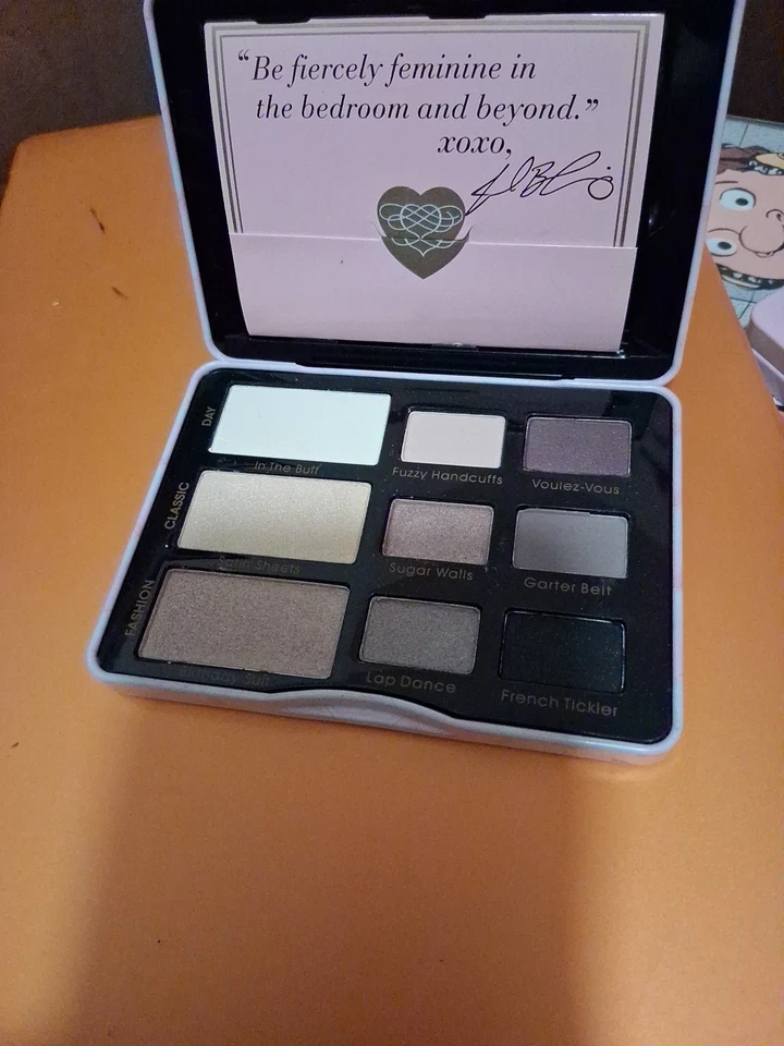 TOO FACED Boudoir Eyes SOFT & SEXY 9 Shade EYESHADOW Collection NEW IN BOX - Image 2 of 2