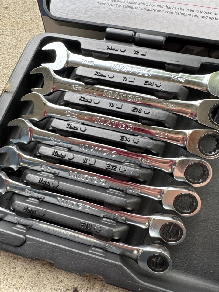 Juego de llaves de trinquete combinadas métricas Matco Tools 12 piezas 8-19 mm Foto 2 de 4