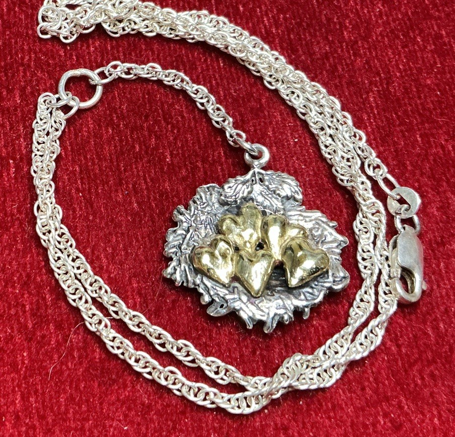 Solid Sterling Silver ‘five Hearts’ Signed ‘Waxin… - image 4