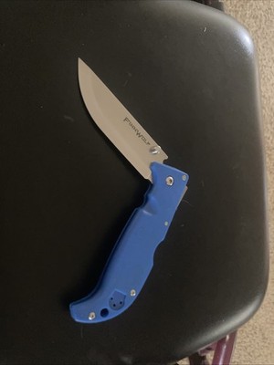 Cold Steel Finn Wolf Lockback Knife: Blue Scales: 3.5'' Satin Blade: Ambi. Clip