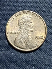 1982 D Lincoln Memorial Penny 3.04g Transitional Year Collectible