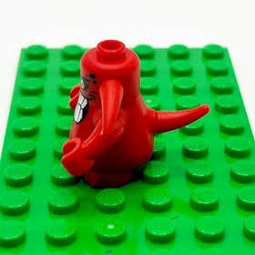 Lego Scurrier 70315 70323 10 Teeth Nexo Knights Minifigure Authentic EUC