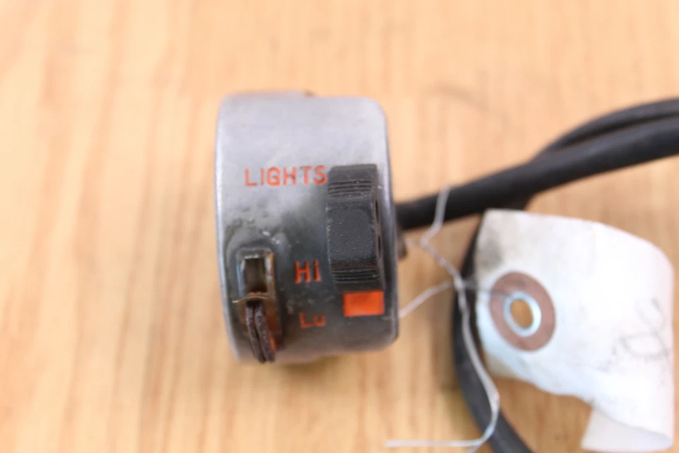 1976 Honda MR250 interruptor de barra/iluminação de controle - Imagem 2 de 4