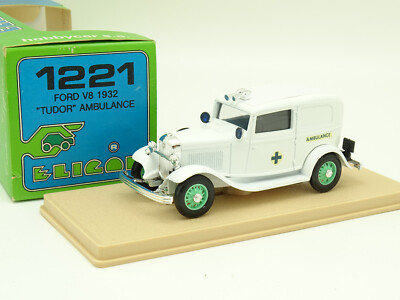 Eligor 1/43 - Ford V8 1932 Tudor Ambulanz 1221