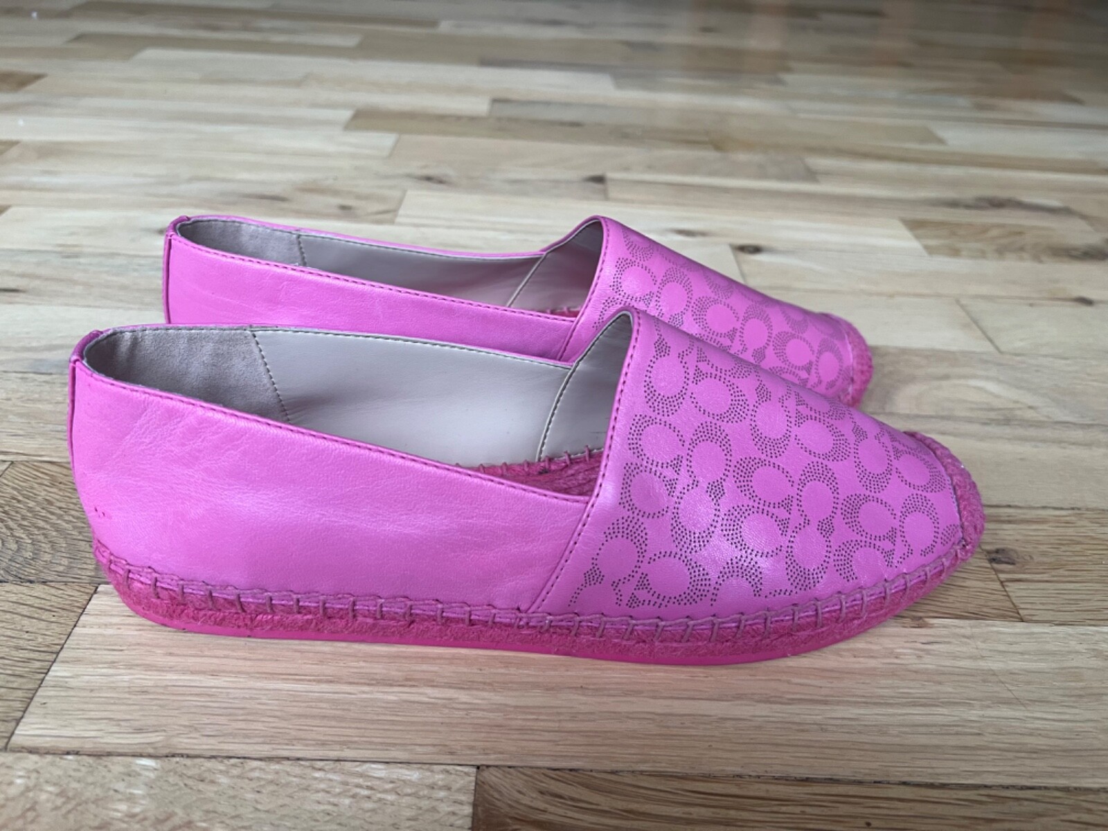 New COACH Carley Women's Pink Leather Espadrille Loafers Shoes Size 9