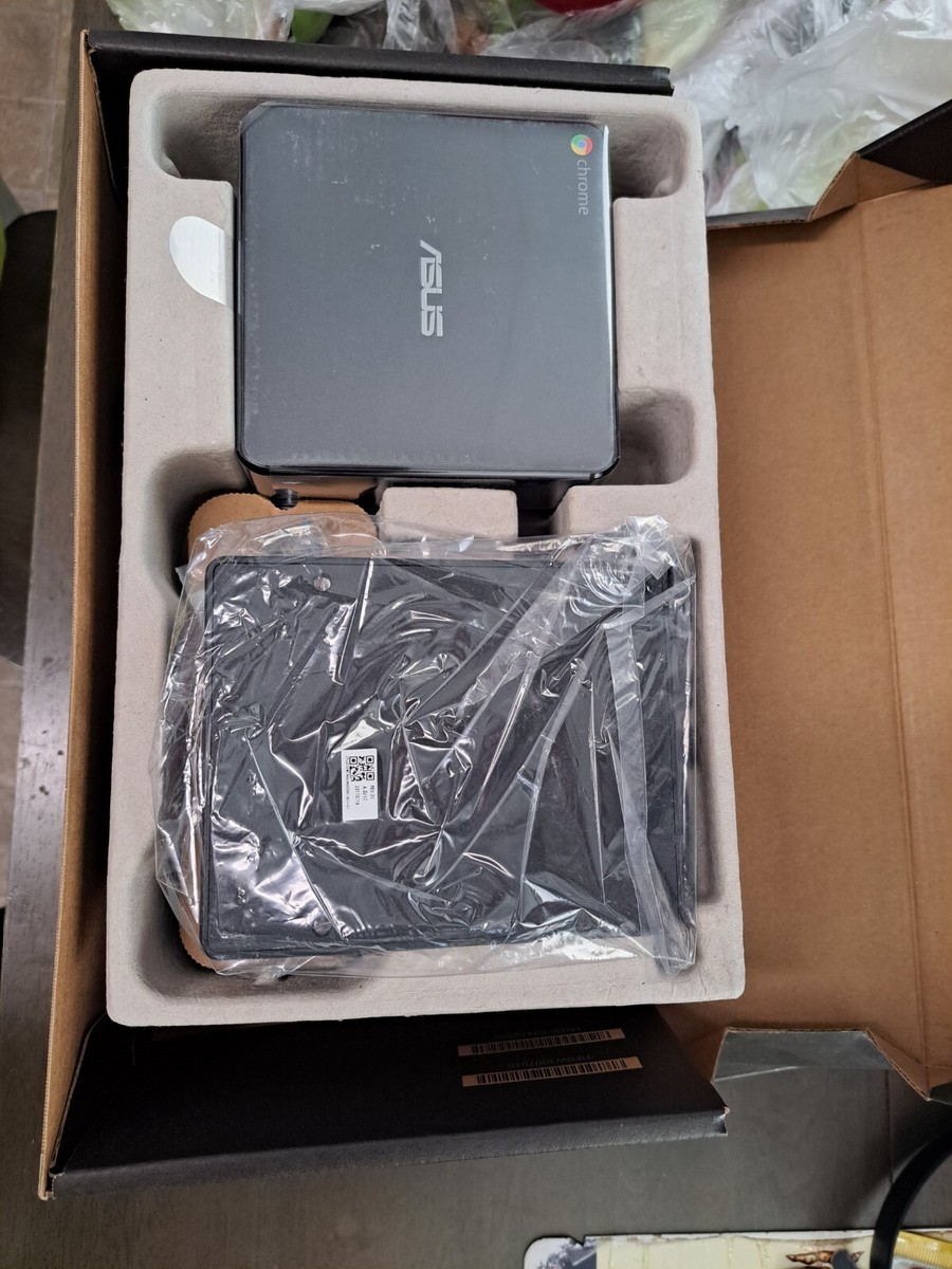 ASUS Chromebox CN62 (16GB SSD, Intel Core i7-5500, 2.4GHz, 4GB RAM