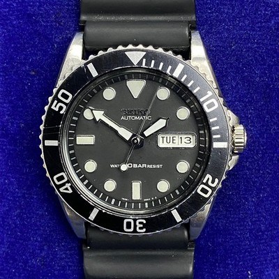 Rare Seiko Diver SKX Automatic 7S26-0040 Black Dial Sea Urchin 00s Rubber Watch