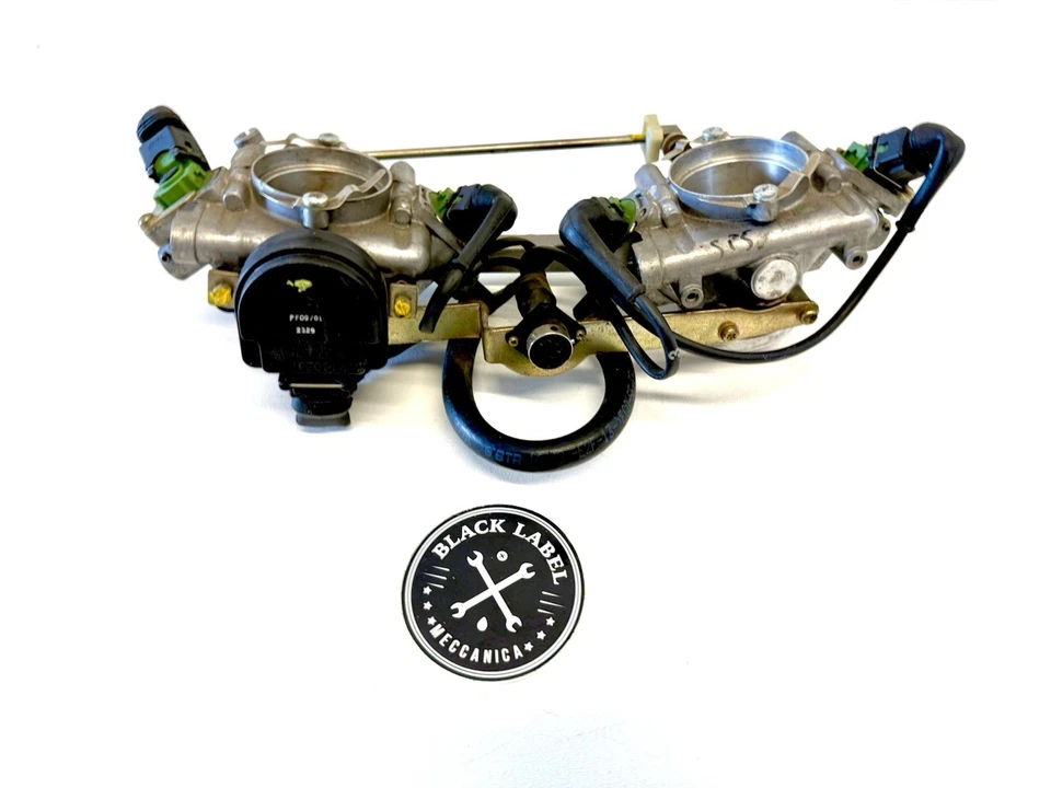 Cuerpos de acelerador originales 01 Ducati 996 inyectores dobles TPS 28240201A Foto 2 de 4