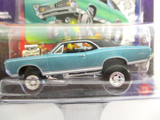 Johnny Lightning - Zingers - Supercharged 1966 Pontiac Gto - 164 Diecast