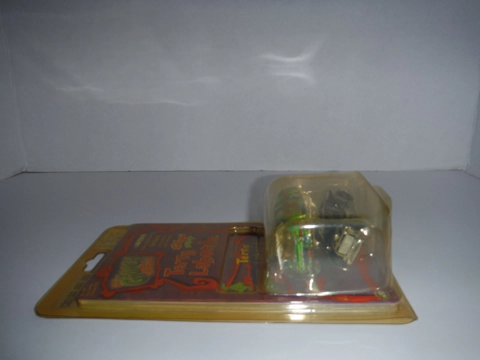 2000 Action How The Grinch Stole Christmas 1/64 Terry Labonte #5 Kelloggs - Image 4 of 4