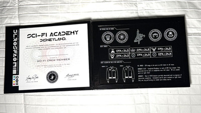 Disney DLR Sci-Fi Academy Event Diploma Box & Sculpted Silver Pin H01