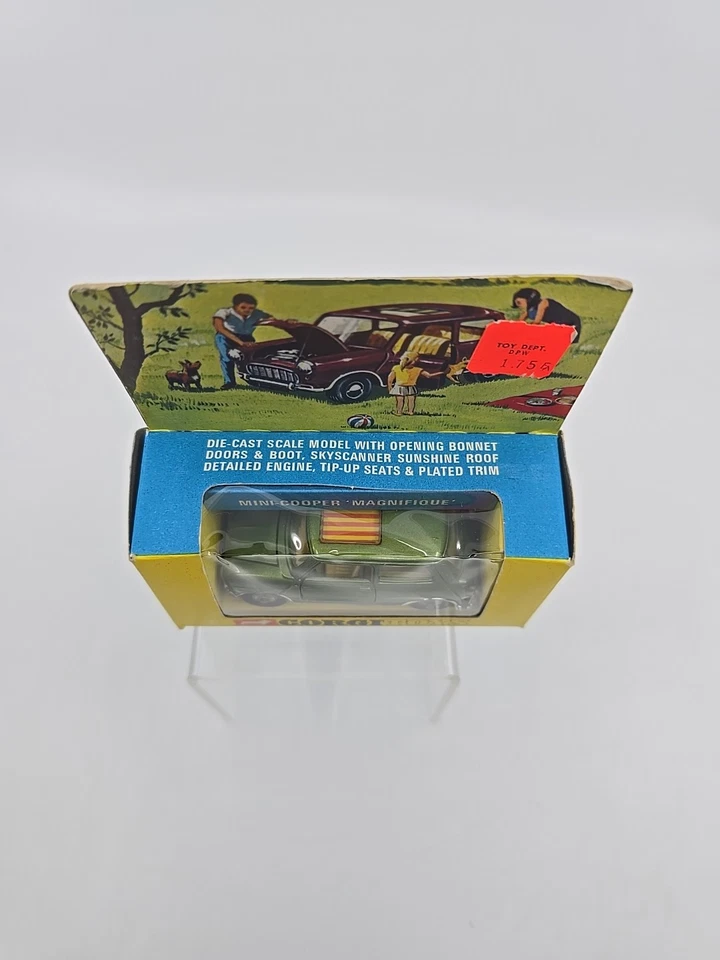 Corgi Toys Mini Cooper S “Magnifique”  Green 334 Near Mint - Image 2 of 4