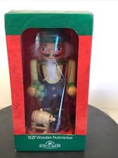 Wooden 10.25" Kurt Adler Nutcracker Winemaker Grower Server Santas World J1276