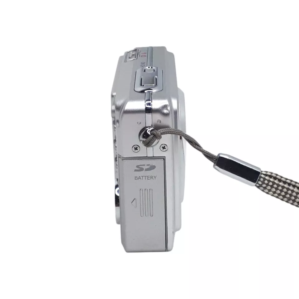 Konica Minolta Dimage E50 5MP 3x Zoom Digital Compact Camera Untested e5575 - Image 4 of 4