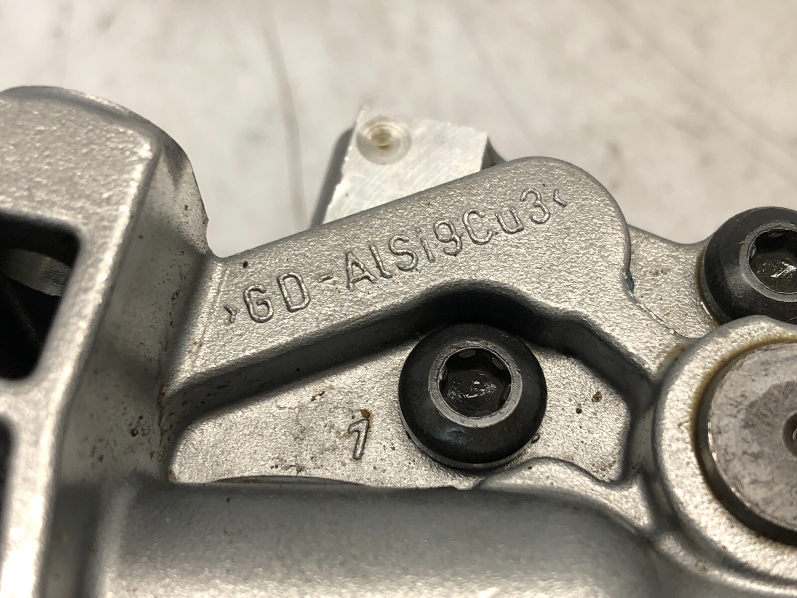 2014-2018 BENTLEY FLYING SPUR 4.0L V8 ENGINE MOTOR OIL PUMP OEM.