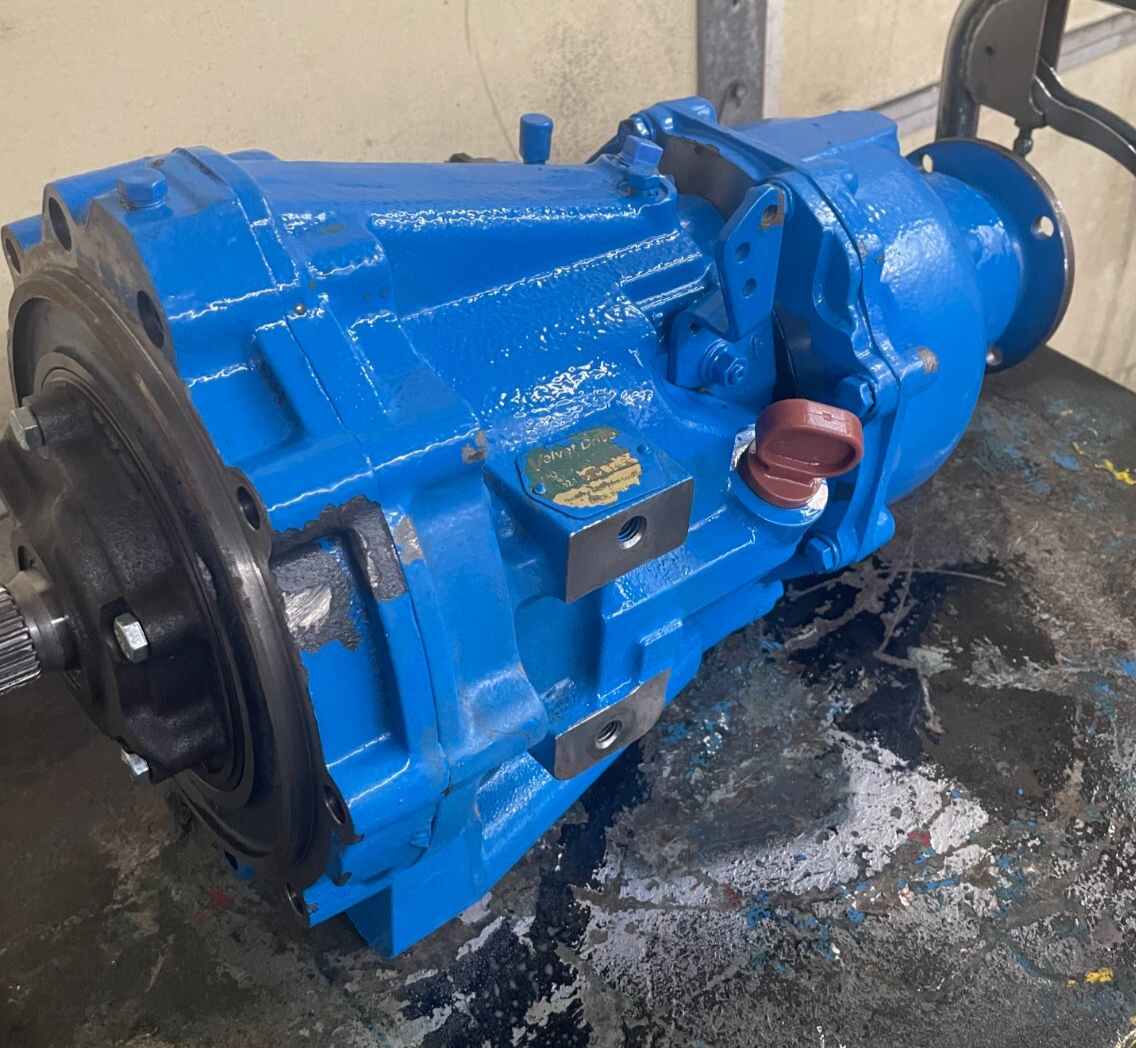 NEW OLD STOCK 72C 1.91:1 VELVET DRIVE MARINE TRANSMISSION (LH OR