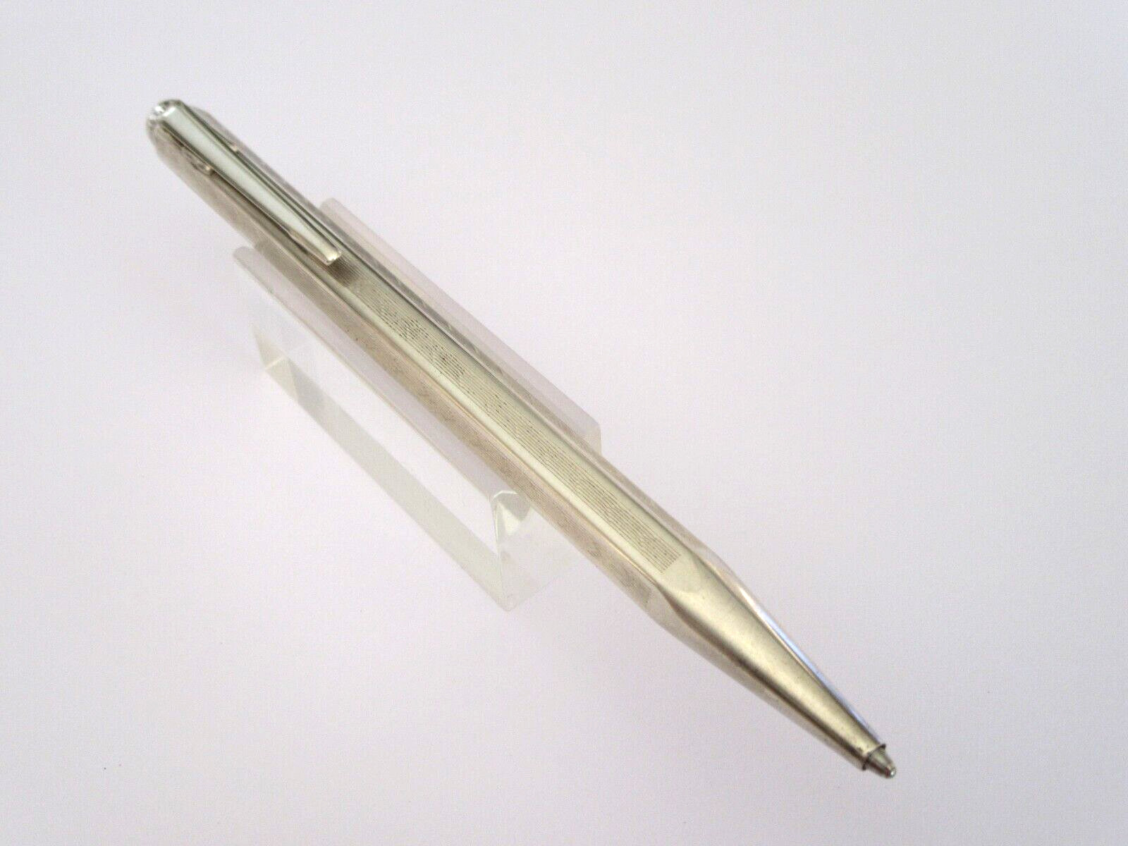Stylo bille Caran d’Ache Ecridor N229-30 en palladium : écriture fluide sans rature