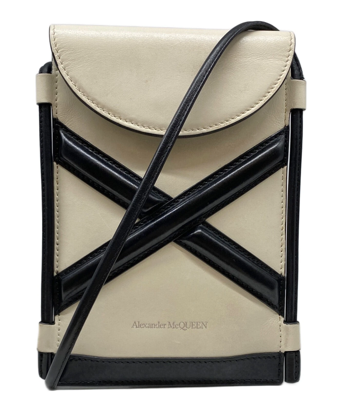Alexander McQueen — Alexander McQueen THE CURVE White Shoulder Bag
