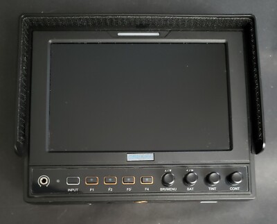 Comodo LCD Field Monitor 7 inch Screen with Case 12V 11W