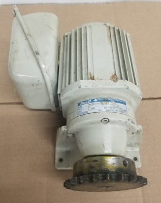 Sumitomo TC-E Induction Motor SM-CYCLO 1/8 HP 4P 3 Ph w/Altax GearHead Ratio 29