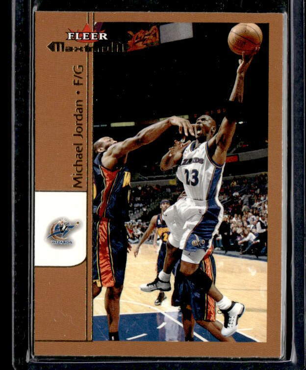 2001 Fleer Maximum #165 Michael Jordan Mint