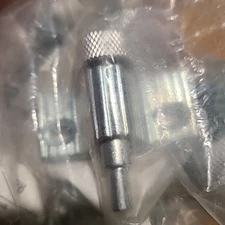 S4002 Aluminum Twist-In Sliding Door Lock, 875750 (Lot of 10)