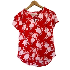 41 Hawthorn Tiffany Tulip Sleeve Top Red Floral Short Sleeve Women S Stitch Fix