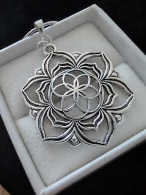 Vintage Sterling 925 Handarbeit gegossen Custom Design Halskette und Anhänger 9,4 g