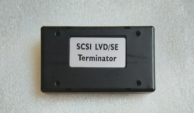 SCSI-3 Internal Terminator LVD/SE High Density 68-pin female HD68 HPDB68