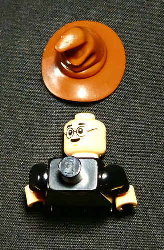 Harry Potter Mini Lego Figur mit Sortierhut - Bild 3 von 6